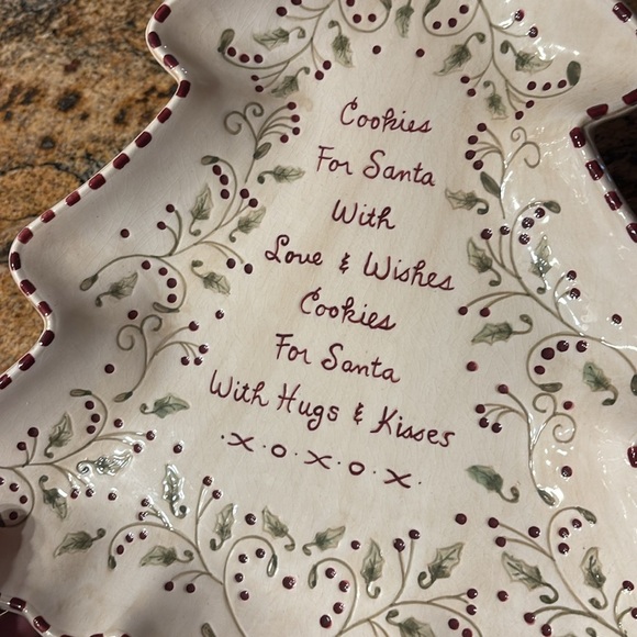 Grasslands Road Christmas tree shaped Serving Dish - Picture 2 of 2